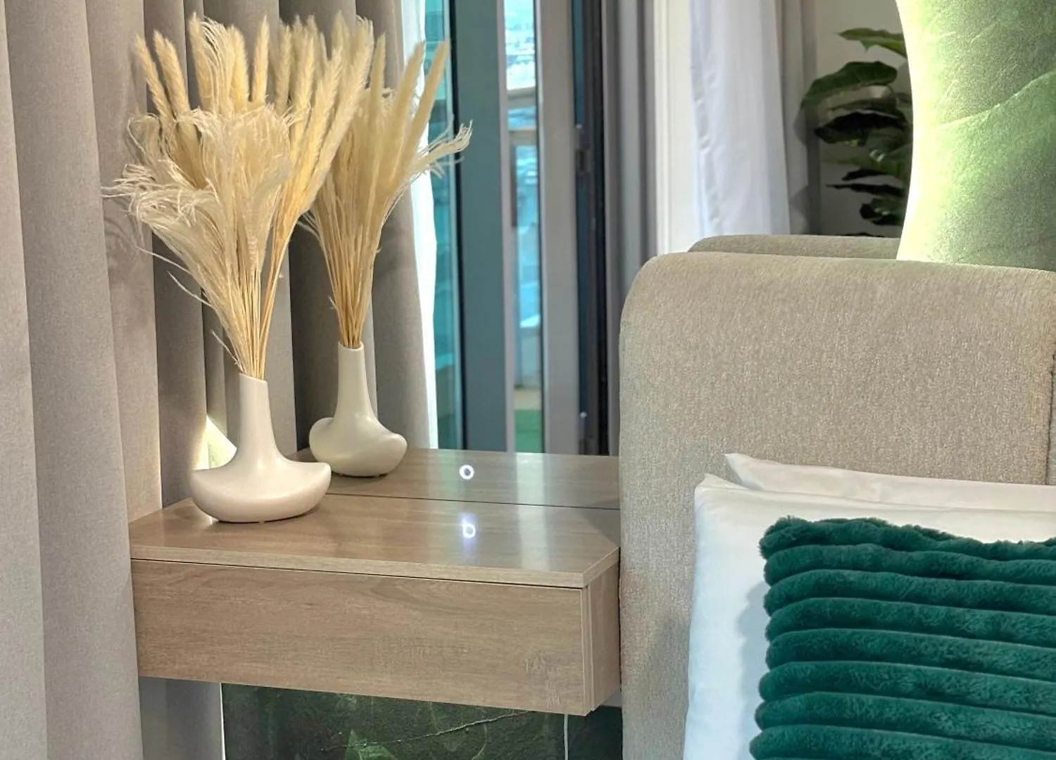 1 Bedroom Apartment In Downtown Dubai